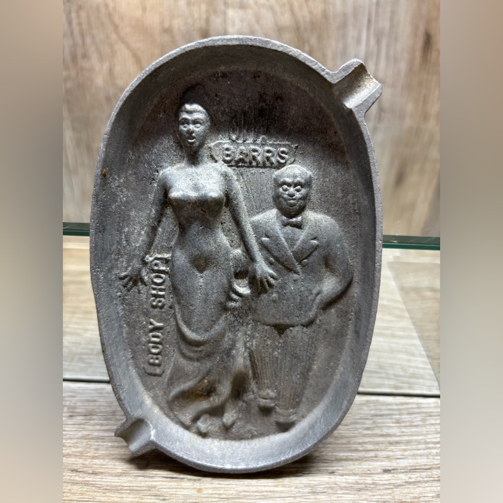 VTG Barrs Body Shop AshTray Partial Nude Ashtray Cigarette Man Cave Naughty